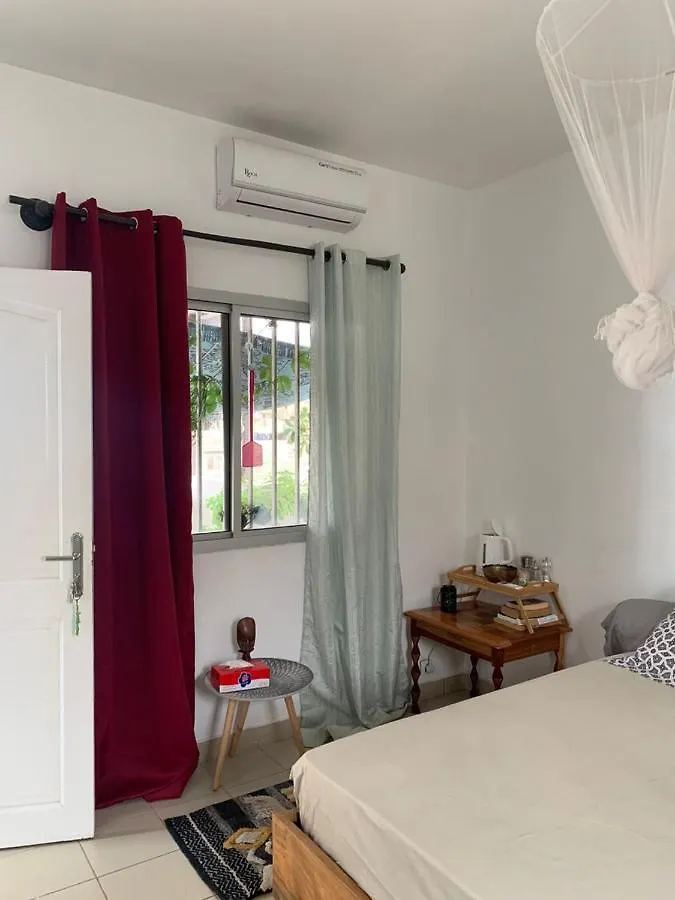 Luliberine Ngor Beach And Island Dakar Homestay